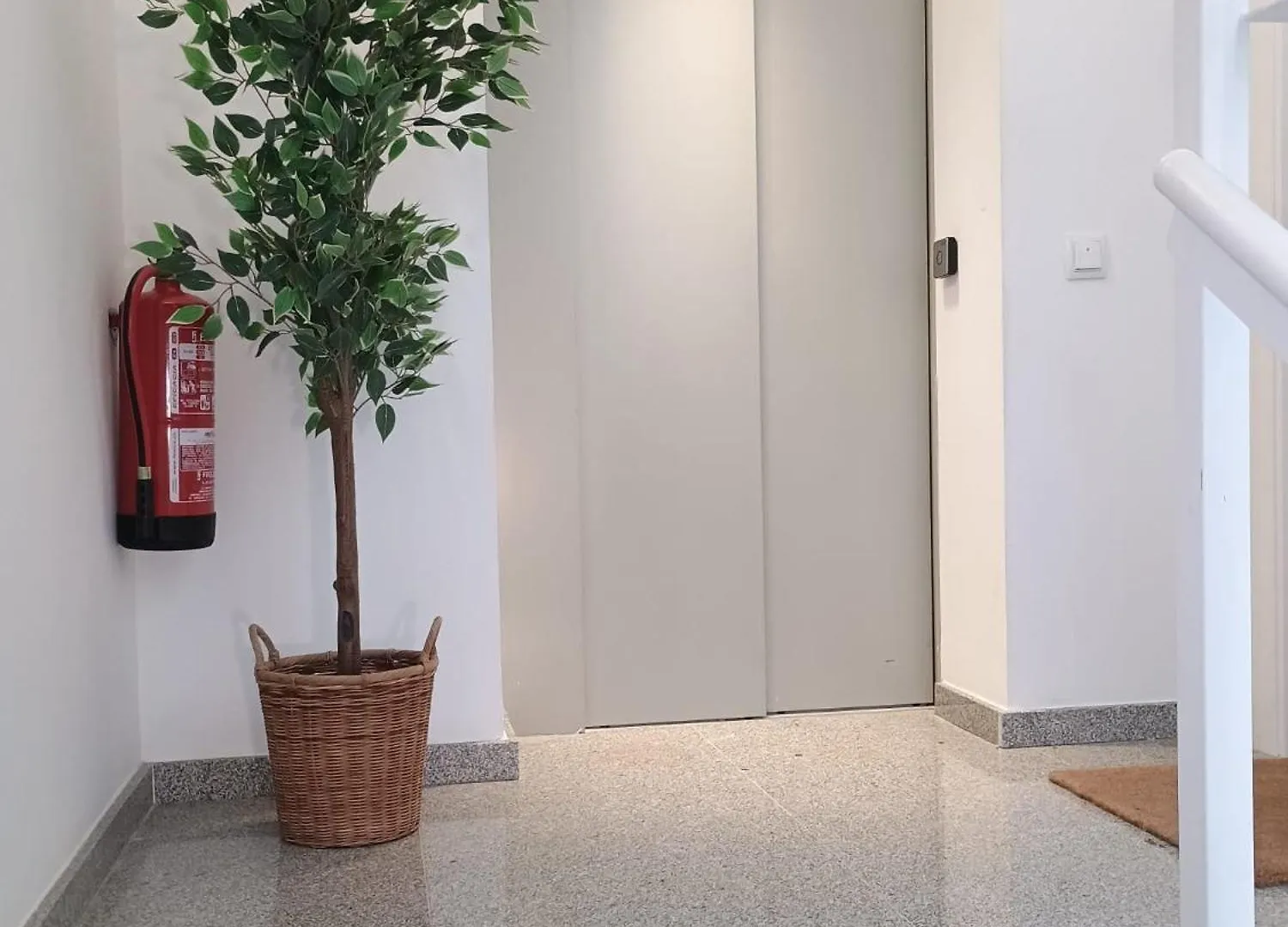 Piso Cerca De Camp Nou 2 Apartman Hospitalet de Llobregat